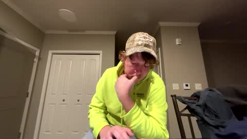 Snapshot of chevycamaro1978 chatting on December 2, 2024, 9:24 am chevycamaro1978 online show from December 2, 2024, 9:24 am