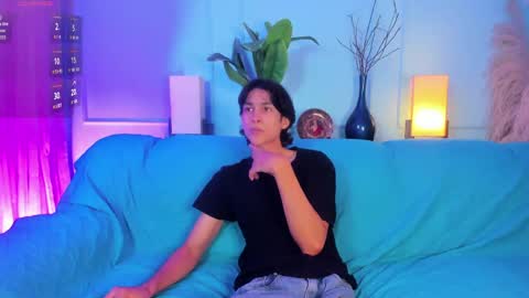 Cheys online show from May 13, 2026, 6:38 pm