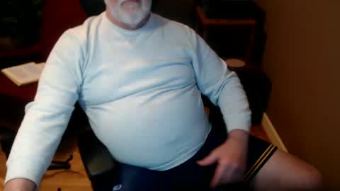 Snapshot of chgodad chatting on January 5, 2025, 9:36 pm chgodad online show from January 5, 2025, 9:36 pm
