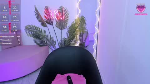 Snapshot of chiara_tay chatting on January 27, 2025, 1:16 am Chiara  online show from January 27, 2025, 1:16 am