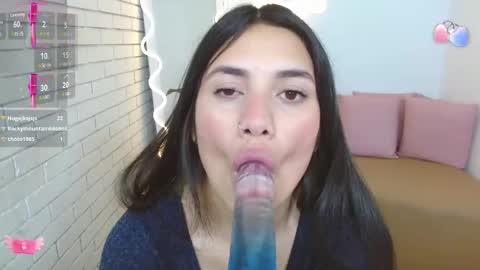 Snapshot of chiara_tay chatting on February 24, 2025, 5:11 am Chiara  online show from February 24, 2025, 5:11 am