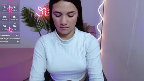 Snapshot of chiara_tay chatting on February 26, 2025, 9:53 am Chiara  online show from February 26, 2025, 9:53 am