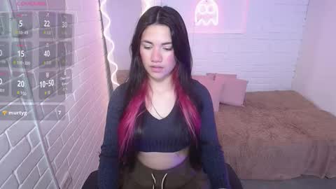 Snapshot of chiara_tay chatting on October 5, 2025, 11:41 am Chiara  online show from October 5, 2025, 11:41 am