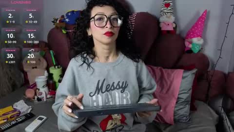 Snapshot of chiarajjones chatting on January 7, 2026, 12:29 pm CHIARA online show from January 7, 2026, 12:29 pm