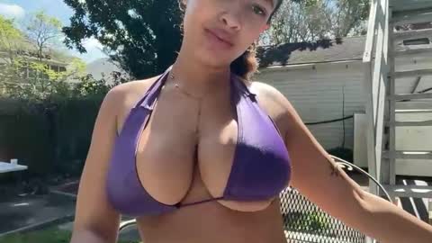 Chiara Luxe online show from March 2, 2026, 7:10 pm