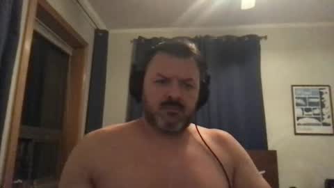 Snapshot of chicagoguy7183 chatting on October 27, 2025, 1:42 am chicagoguy7183 online show from October 27, 2025, 1:42 am