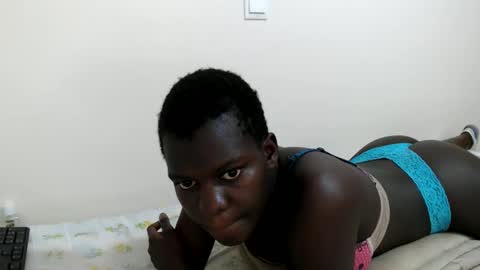 chichie_ online show from March 18, 2026, 9:23 am