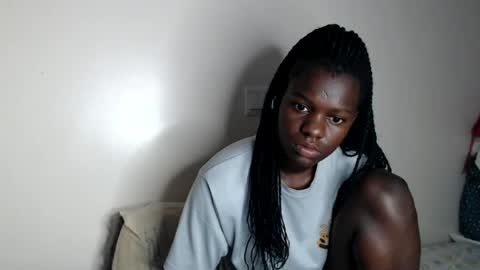 Snapshot of chichie_ chatting on July 29, 2026, 7:39 am chichie_ online show from July 29, 2026, 7:39 am
