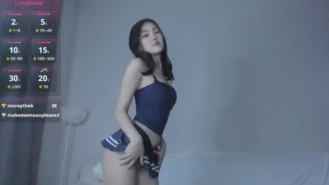 Snapshot of chichiko_ chatting on June 8, 2026, 7:47 pm Akira online show from June 8, 2026, 7:47 pm