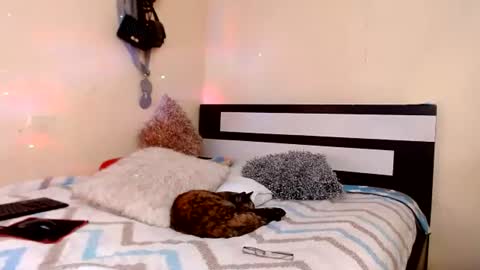 Snapshot of chikandela chatting on July 9, 2026, 8:24 pm Valentina online show from July 9, 2026, 8:24 pm