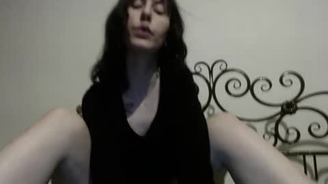 Juliet online show from April 3, 2026, 8:18 pm