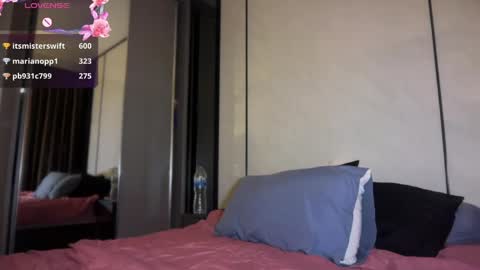 Snapshot of chillstella chatting on April 2, 2026, 9:34 pm Call me Stelz online show from April 2, 2026, 9:34 pm