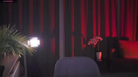 Snapshot of chillwithstacy chatting on May 12, 2026, 9:23 pm chillwithstacy online show from May 12, 2026, 9:23 pm