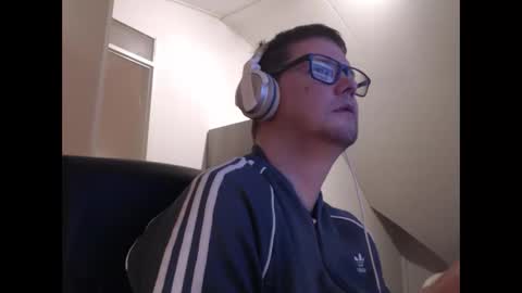 chillzonecam online show from March 14, 2026, 6:57 pm