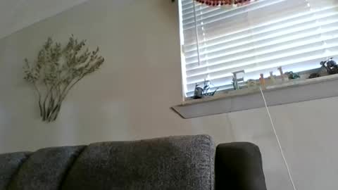 Snapshot of chino880172 chatting on January 14, 2025, 6:38 pm CHINO online show from January 14, 2025, 6:38 pm