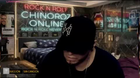 Snapshot of chinoroz chatting on June 17, 2026, 12:24 am Enrique online show from June 17, 2026, 12:24 am
