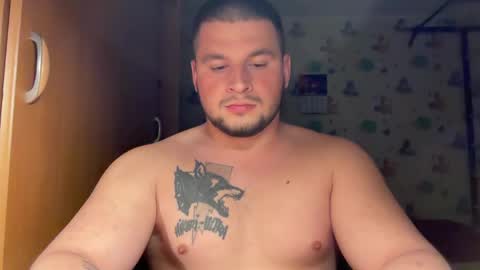 chiraq1945 online show from April 7, 2026, 7:36 pm