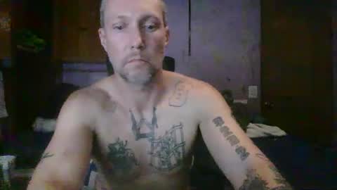 chiraq3232 online show from February 6, 2026, 4:28 am