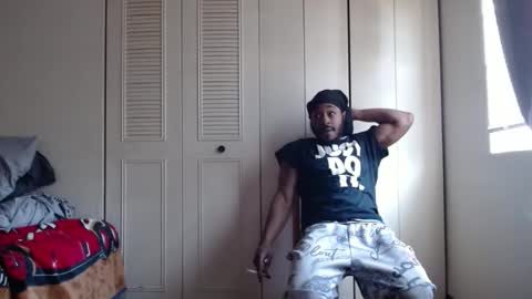 Snapshot of chitownsgod chatting on March 10, 2025, 4:25 pm Antonio Brown online show from March 10, 2025, 4:25 pm