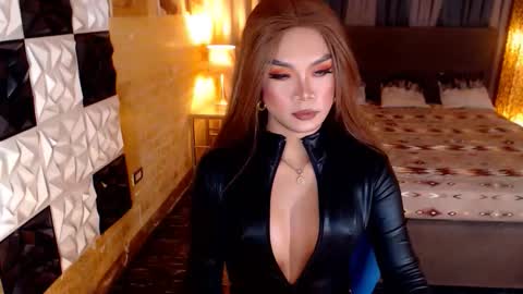 Franching Lee online show from February 6, 2026, 9:07 pm