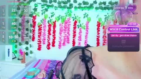chkoe_smith online show from June 3, 2026, 8:58 pm
