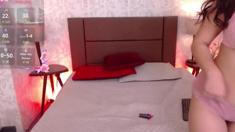 Chloe  online show from March 3, 2026, 11:38 am