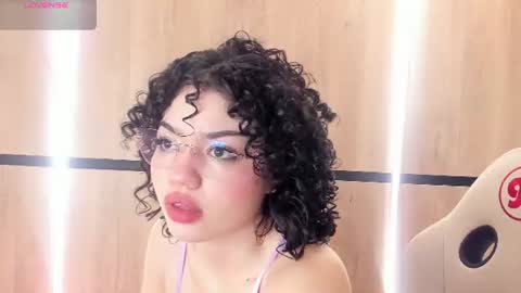 Snapshot of chloe_cortez chatting on July 16, 2026, 12:11 pm chloe online show from July 16, 2026, 12:11 pm