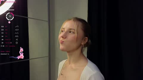 Arianaa Mourrr online show from January 14, 2025, 5:30 am