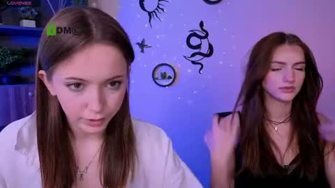 Snapshot of chloe_ley chatting on July 5, 2026, 9:27 am chloe_ley online show from July 5, 2026, 9:27 am