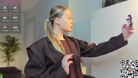 Chloe Lov GTM2 Mon Tue Thu Sat Sun 0400am - 1030m online show from November 29, 2025, 12:57 am