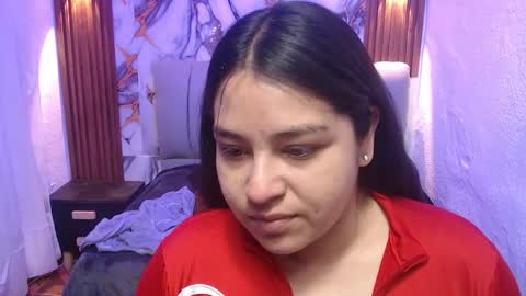 chloe_smith5 online show from January 12, 2026, 1:16 pm