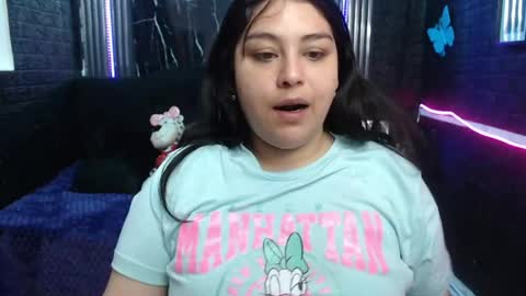 Snapshot of chloe_smith5 chatting on June 13, 2026, 1:31 pm chloe_smith5 online show from June 13, 2026, 1:31 pm