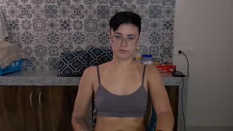 Eva and Sandra online show from February 24, 2025, 7:11 am