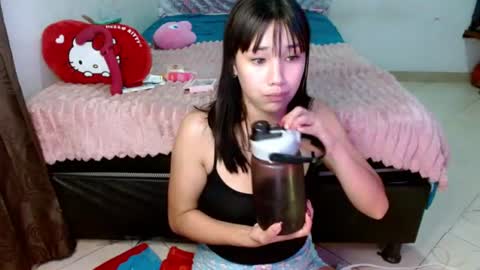Snapshot of chloe_xsex chatting on July 17, 2026, 6:53 am chloe_xsex online show from July 17, 2026, 6:53 am