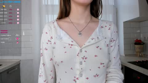 Megan and Jeniffer online show from December 16, 2024, 6:10 am