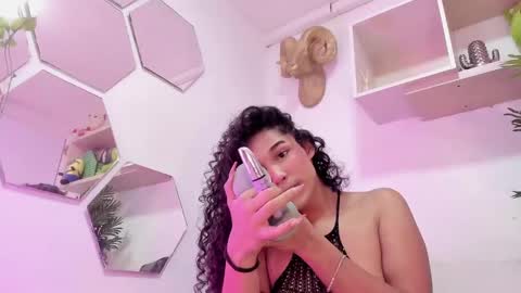 Chloe  online show from February 10, 2025, 8:00 pm