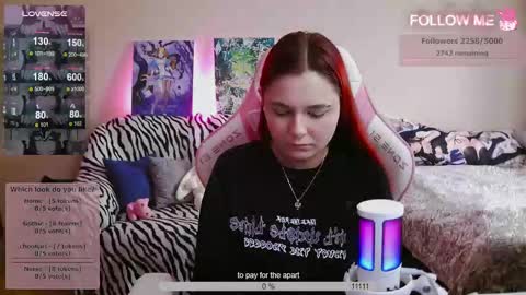 Chloe online show from February 28, 2026, 3:51 am