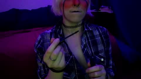 Chloekissxo online show from September 26, 2025, 12:36 am