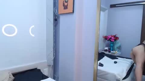 ChloeSignup For Free  Join my Fan Club online show from December 27, 2024, 6:35 am