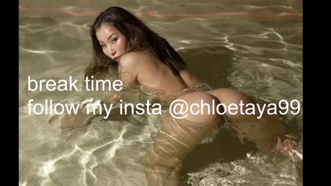 Snapshot of chloetaya chatting on October 5, 2025, 8:23 am ChloeTaya online show from October 5, 2025, 8:23 am