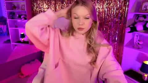 ChloeWight online show from March 26, 2026, 11:27 am