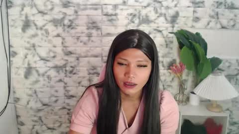 chloiedelight14 online show from March 31, 2026, 6:14 am