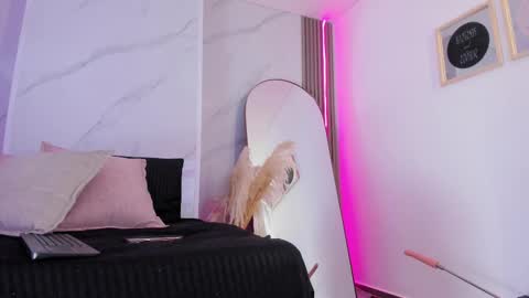 Chlooe online show from March 1, 2025, 9:48 pm