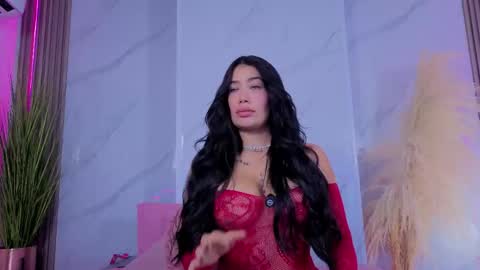 Chlooe online show from April 13, 2026, 1:44 am