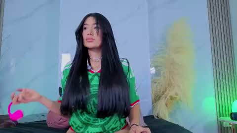 Snapshot of chlooee_ chatting on July 2, 2026, 1:16 am Chlooe online show from July 2, 2026, 1:16 am