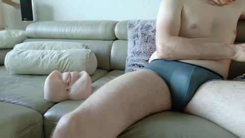 chlover855 online show from June 18, 2026, 6:34 pm