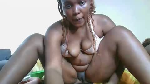 Snapshot of choco_baeb chatting on March 11, 2025, 1:12 pm nei online show from March 11, 2025, 1:12 pm