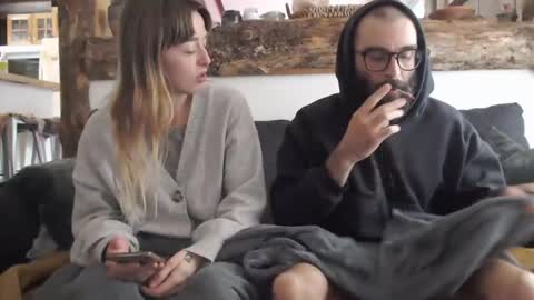 chocobear89 online show from December 19, 2024, 1:40 pm