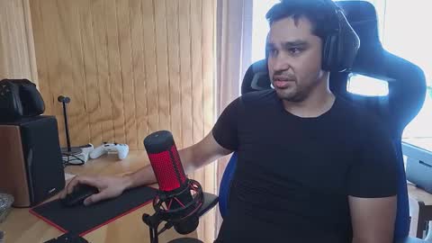 chocomate online show from November 24, 2025, 1:55 pm