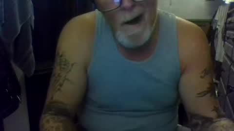 Snapshot of chompers176983 chatting on October 20, 2025, 6:52 pm chompers online show from October 20, 2025, 6:52 pm